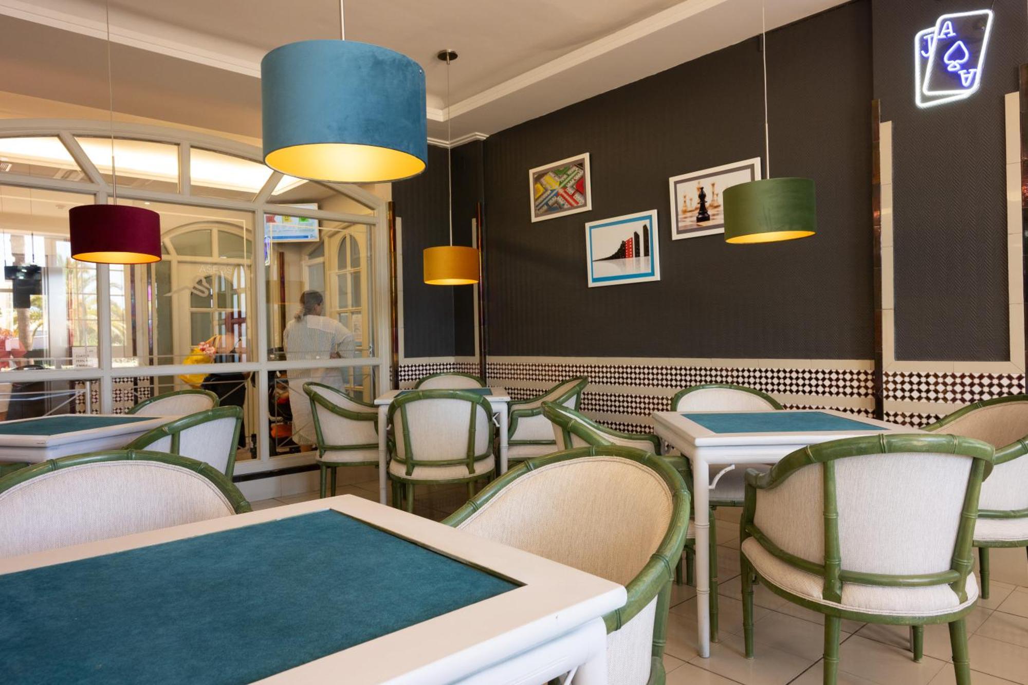 Hotel Pato Amarillo 4*