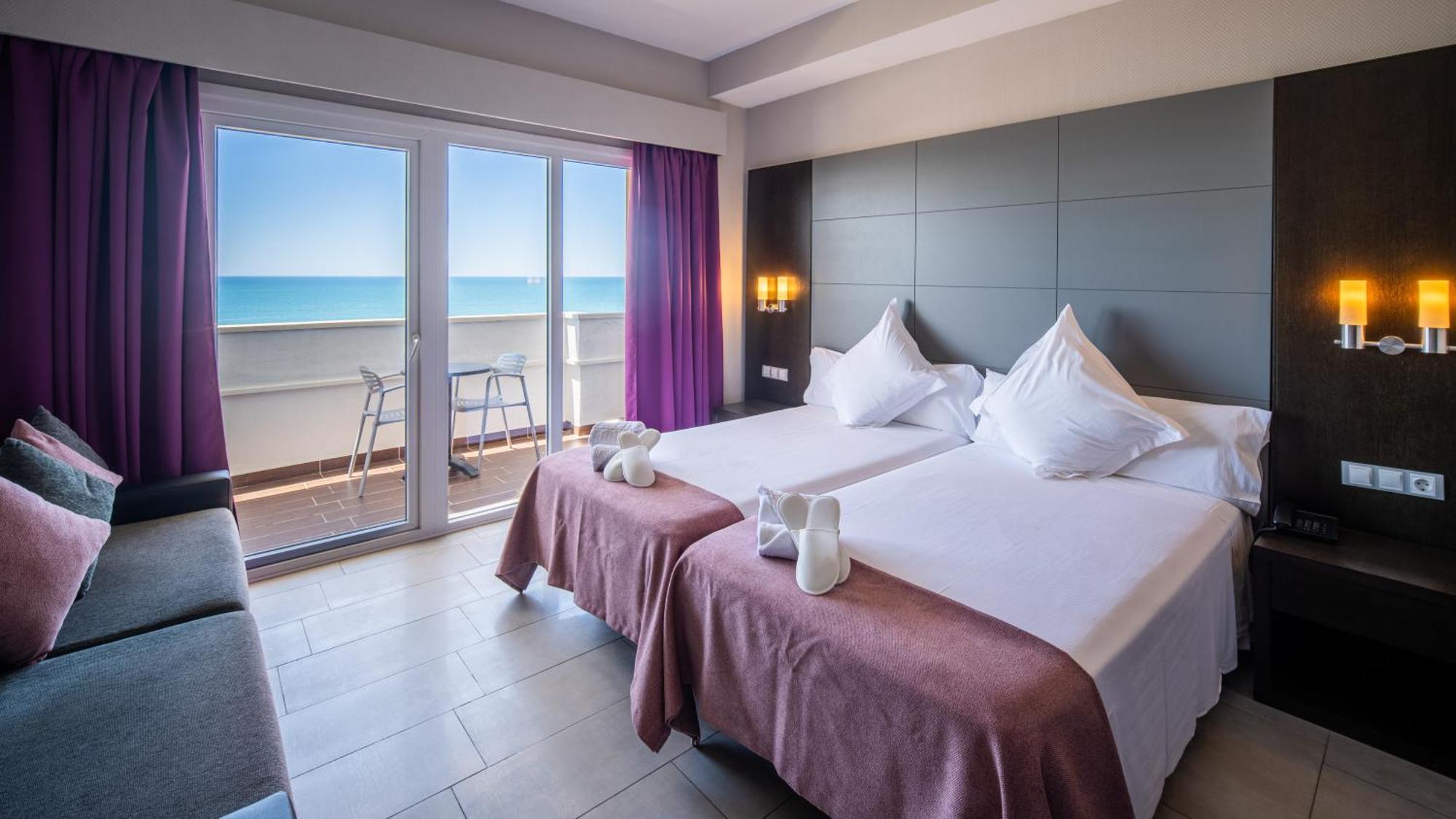 Pato Amarillo Hotel 4*