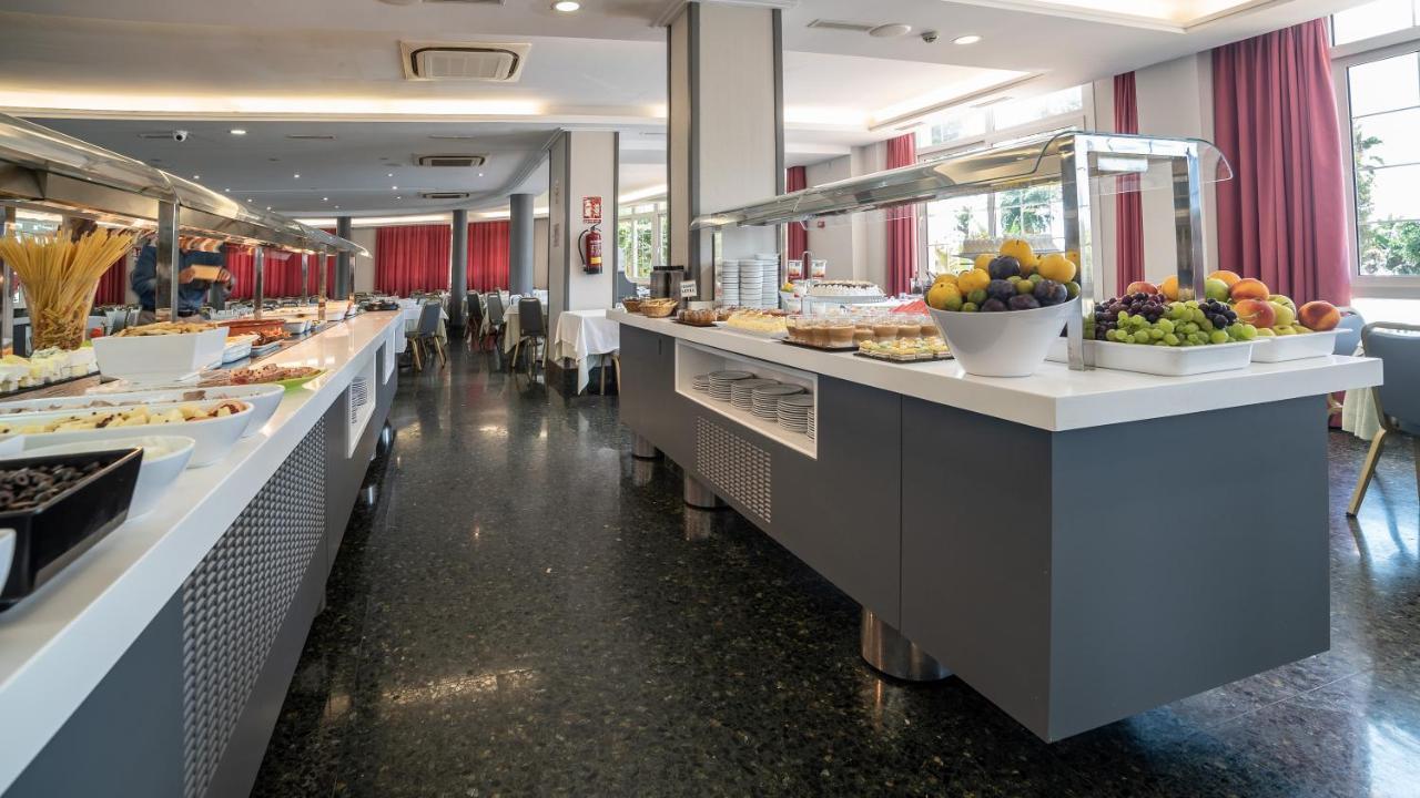 Hotel Pato Amarillo 4*