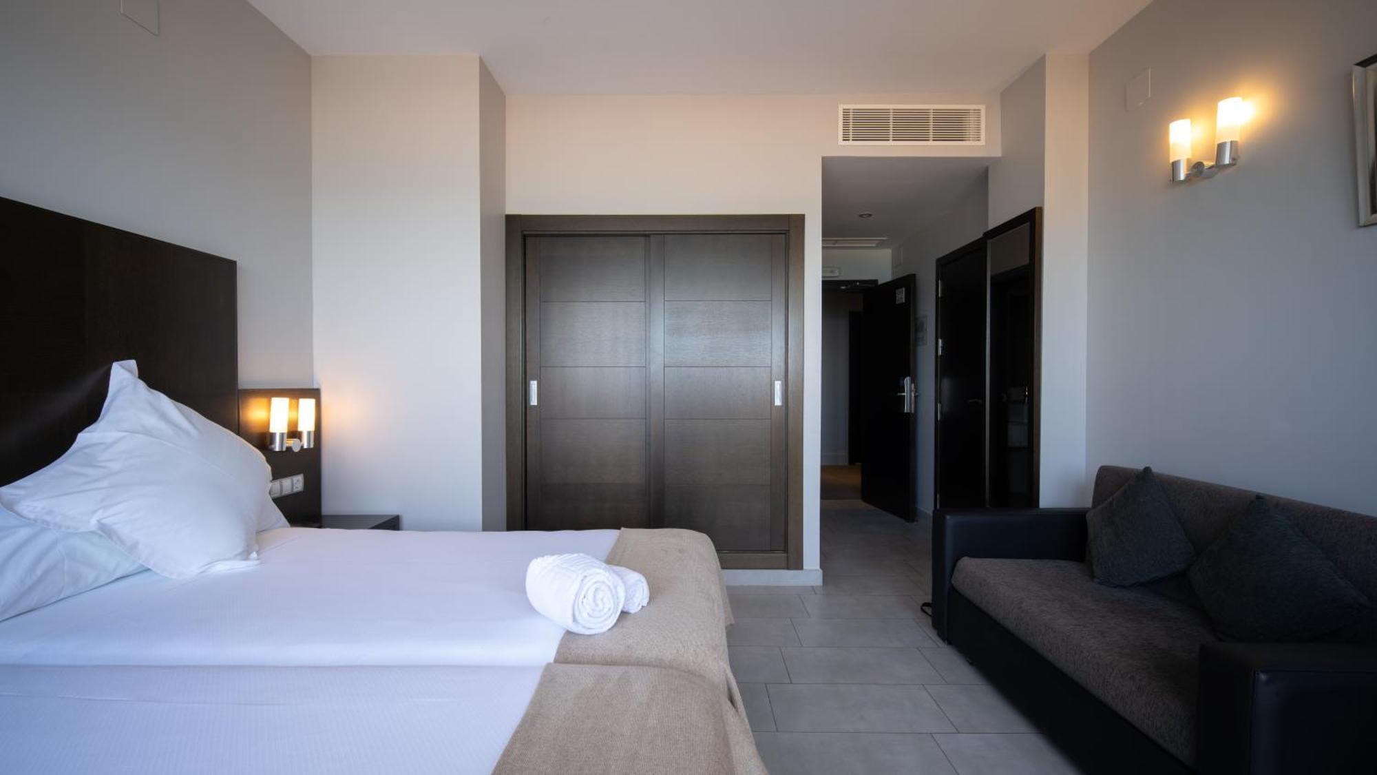Pato Amarillo Hotel Punta Umbria
