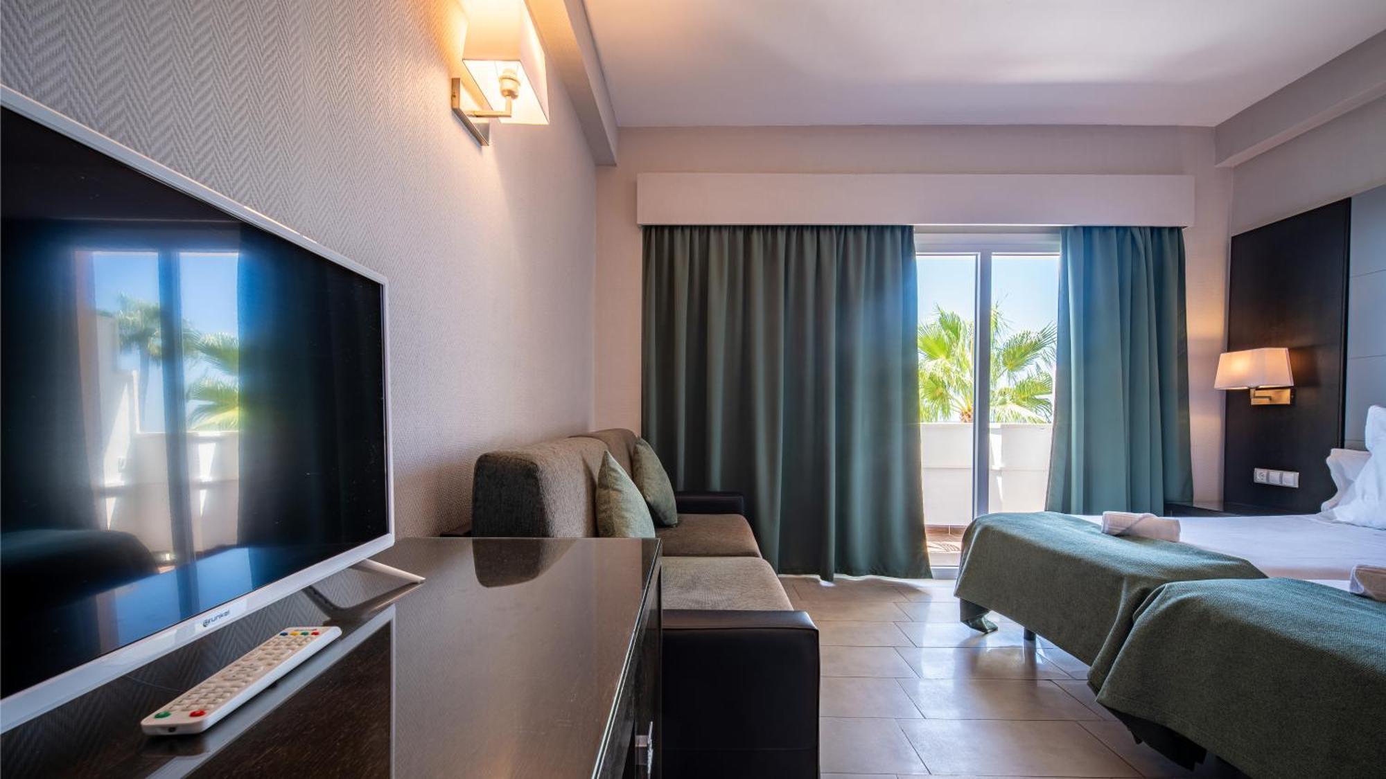 Pato Amarillo Hotel Punta Umbria